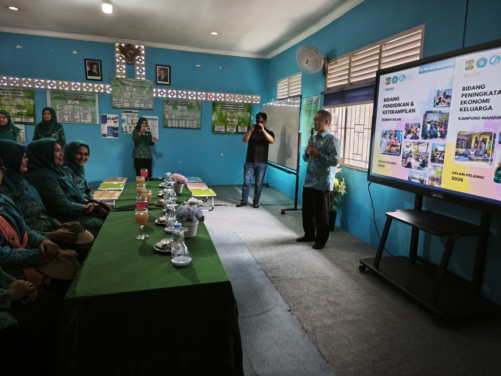 Kelurahan Karang Joang terus mengembangkan potensi lokal melalui pertanian, pendidikan, dan pemberdayaan warga.