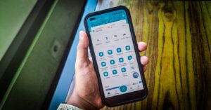 Dalam program Junivaganza yang berlangsung 4–9 Juni 2026, PLN membagikan voucher listrik Rp10 ribu setiap hari kepada pelanggan yang beruntung dan masuk kuota harian.