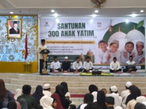 Peringatan Lebaran Anak Yatim (Idul Yatama) 10 Muharam 1448 Hijriah dimanfaatkan Pemerintah Kota Balikpapan untuk mengajak masyarakat memperkuat budaya berbagi (foto : Inibalikpapan/Samsul)
