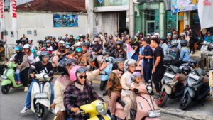 Puluhan pengguna Yamaha Fazzio dan Filano mengikuti rolling city dalam kegiatan Classy Ride & Chill di Samarinda sebagai ajang berkendara santai sekaligus mempererat kebersamaan komunitas.