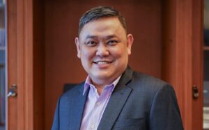 PT Bank CIMB Niaga Tbk meraih penghargaan Best SME Bank Indonesia 2026 dari Euromoney (idxchannel.com) berkat transformasi layanan perbankan bagi usaha kecil dan menengah (UKM).