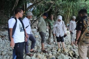 Geosite Kompleks Batuan Pra-Tersier Tanjung Sinondok di Kampung Teluk Sumbang, Kabupaten Berau, sebagai salah satu kawasan geologi paling istimewa di Kalimantan Timur (foto : Pemprov)