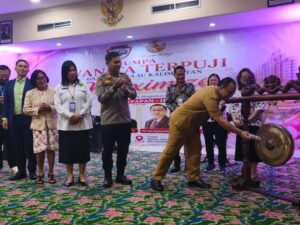 Wakil Wali Kota Balikpapan Bagus Susetyo saat menghadiri Jumpa Wanita Terpuji (WATER) Se-Kalimantan 2026 di Hotel Grand Tiga Mustika, Balikpapan, Selasa (30/6/2026).