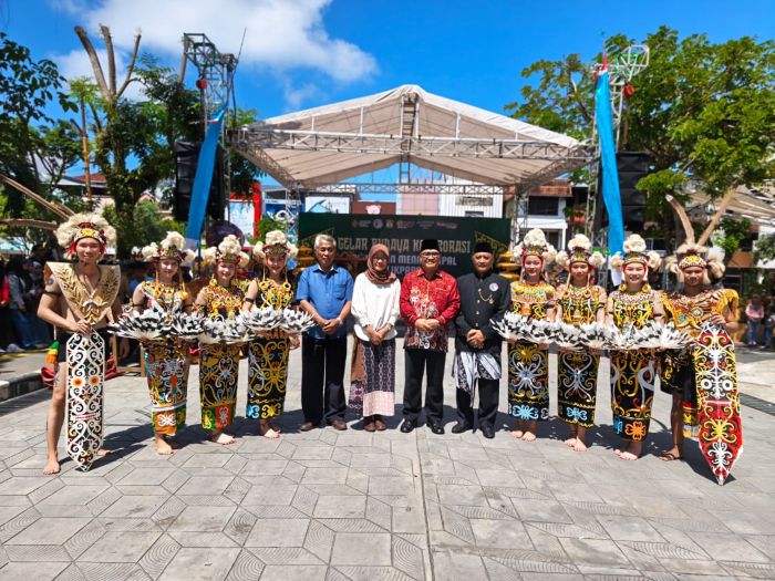 Pagelaran Budaya Paguyuban Menak Sopal Balikpapan 2026 yang digelar di Taman Bekapai, Minggu (5/7/2026).