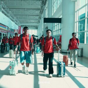 Laskar Antasari berangkat menuju Yogyakarta melalui Bandara Syamsudin Noor, Senin (17/8/2026)