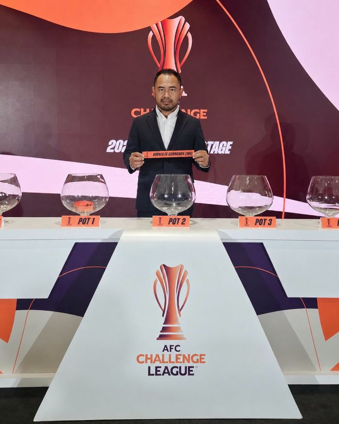 Direktur Utama Borneo FC Samarinda, Ponaryo Astaman, menghadiri Drawing AFC Challenge League di Kuala Lumpur.