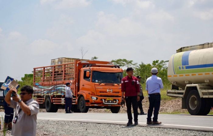 Jalan Pengalih Permanen (JPP) sepanjang 18,6 kilometer di ruas Jalan Nasional Simpang Perdau–Tepian Langsat, Kabupaten Kutai Timur, resmi beroperasi (foto : Pemprov)