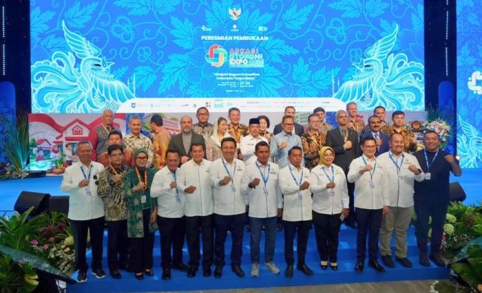 pembukaan Apkasi Otonomi Expo 2026 di Nusantara Convention Hall, Indonesia Convention Exhibition (ICE) BSD, Kabupaten Tangerang, Banten, Kamis (27/8/2026). (foto : Pemprov)