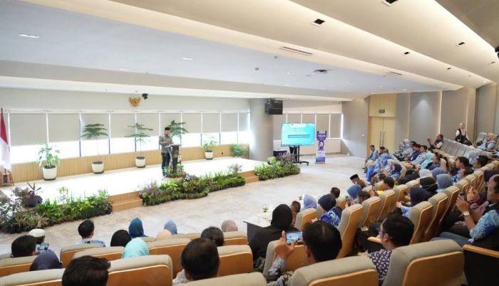 Gubernur Kaltim Rudy saat membuka Rapat Kerja Daerah Perhimpunan Sarjana dan Profesional Kesehatan Masyarakat Indonesia (Persakmi) Kalimantan Timur di Ibu Kota Nusantara (IKN), Sabtu (29/8/2026). (foto : Pemprov)