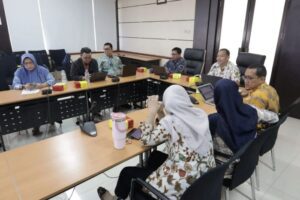 Rapat Koordinasi (Rakor) Tim Penyelenggaraan Satu Data Indonesia (SDI) Provinsi Kalimantan Timur di Ruang Rapat Repetada Kantor Bappeda Provinsi Kalimantan Timur, Kamis (6/8/2026).