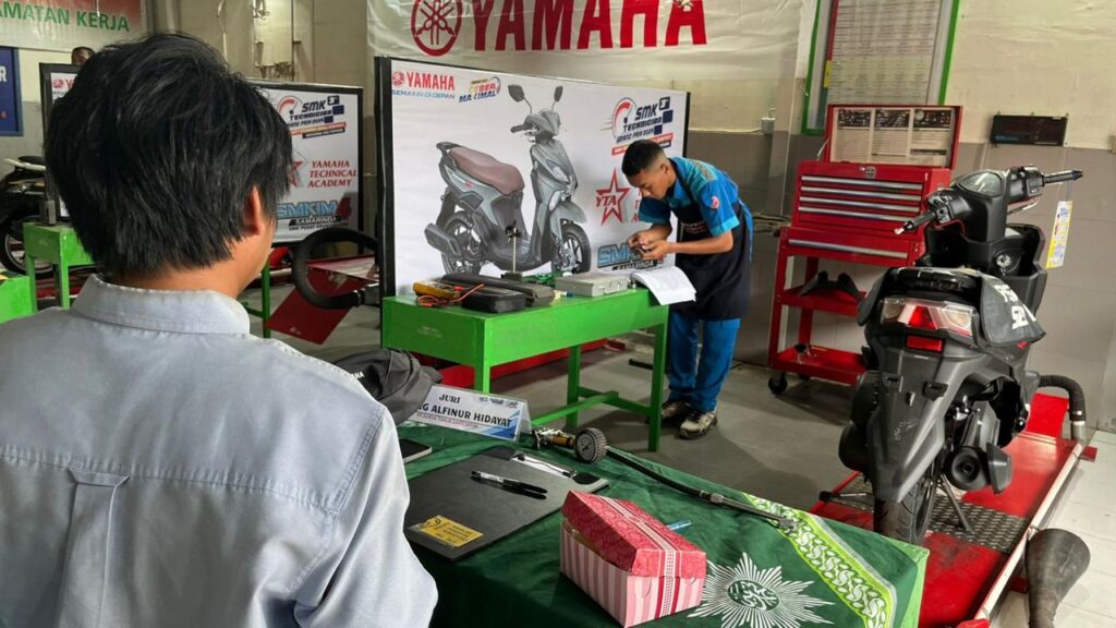 Yamaha Uji Kompetensi Siswa SMK Kaltimtara, Cetak Teknisi Siap Kerja untuk Dunia Industri