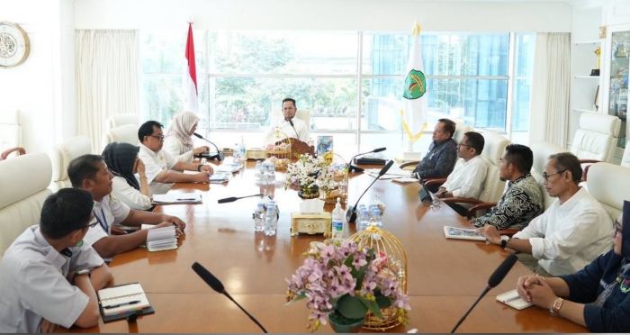 Badan Penyelesaian Sengketa Konsumen (BPSK) Wilayah Kalimantan Timur menggelar audiensi dengan Gubernur Kalimantan Timur Rudy Mas’ud di Ruang Rapat Gubernur Kalimantan Timur, Rabu (2/9/2026).