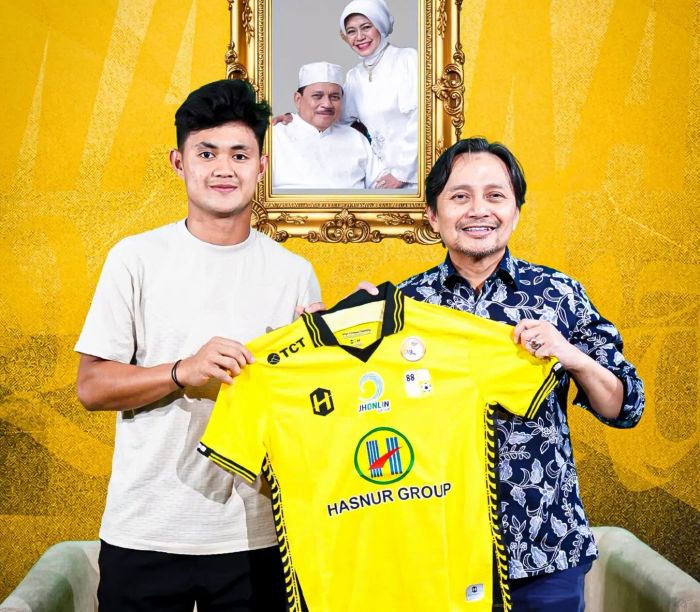 CEO Barito Putera Hasnuryadi Sulaiman dan Arya Satria Saputra (foto : Oficial Barito Putera)