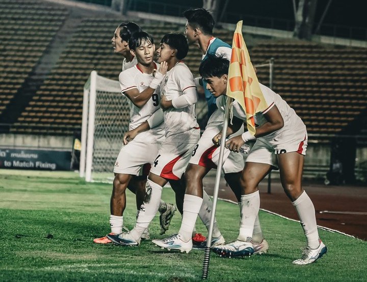 Pemain Timnas U-20 Indonesia usai mencetak gol ke gawang Laos (foto : PSSI)