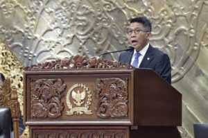 Ketua Komisi XI DPR RI, Mukhamad Misbakhun, dalam Rapat Paripurna DPR RI ke-4 Masa Persidangan I Tahun Sidang 2026-2027 di Kompleks Parlemen, Senayan, Jakarta, Selasa (1/9/2026). Foto: Farhan/Karisma/DPR