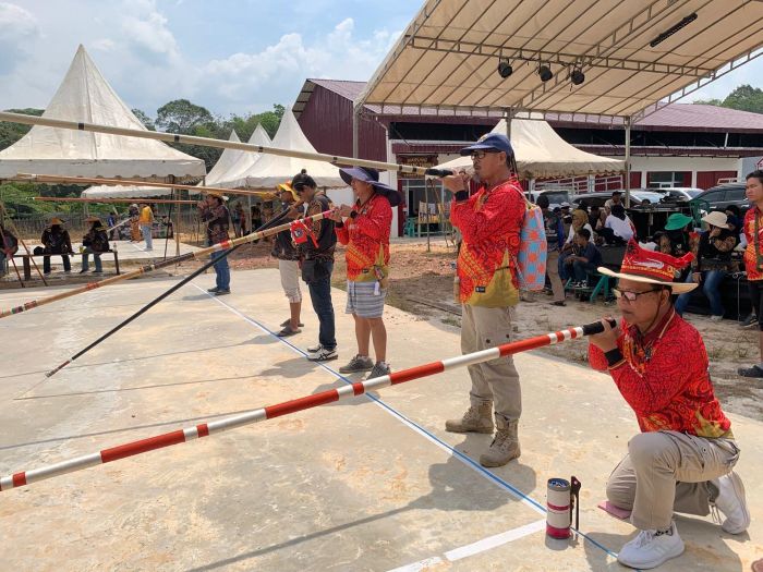 Dari Bertani hingga Menyumpit, Cara Dayak Kenyah Sungai Bawang Melawan Lupa