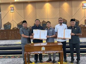 Pimpinan DPRD Kota Balikpapan (foto : Inibalikpapan/Samsul)