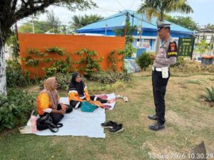 Polresta Balikpapan memperkuat pengamanan kegiatan masyarakat pada Minggu, 13 September 2026.