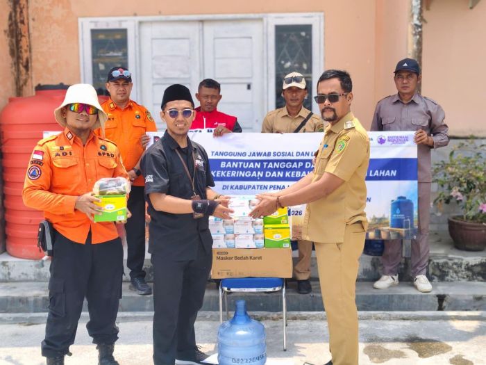 PT Pertamina Patra Niaga (PPN) Refinery Unit Balikpapan bersama mitra Baitul Munzalan Indonesia (BMI) Balikpapan turun menyalurkan bantuan bagi masyarakat terdampak kemarau panjang dan kebakaran hutan dan lahan (karhutla).