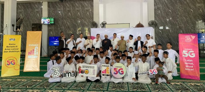 Indosat Ooredoo Hutchison (Indosat atau IOH) menjalankan Program Masjid Berdaya bersama 160 masjid penerima manfaat yang tersebar di lima provinsi di Kalimantan