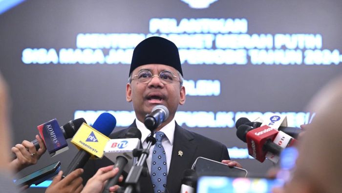 Suahasil Nazara memberikan keterangannya seusai dilantik Presiden Prabowo Subianto sebagai Menteri Keuangan Kabinet Merah Putih dalam sisa masa jabatan periode tahun 2024-2029 di Istana Negara, Jakarta, pada Senin, 14 September 2026. Foto: BPMI Setpres/Kris