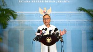 Menteri Koordinator (Menko) Bidang Pangan Zulkifli Hasan menyampaikan keterangan persnya usai rapat terbatas yang dipimpin oleh Presiden Prabowo Subianto di Istana Merdeka, Jakarta, pada Rabu, 16 September 2026. Foto: BPMI Setpres